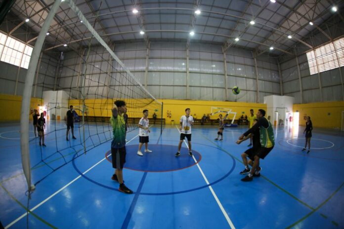 esporte-educacional:-confira-dias-e-horarios-para-cadastramento-e-recadastramento-dos-alunos-de-voleibol