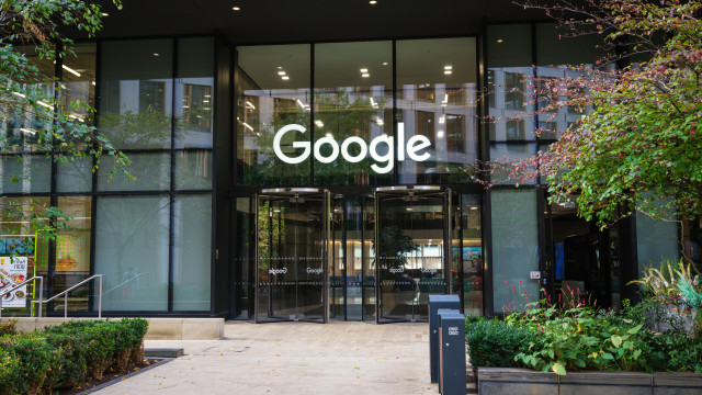 google-atinge-marca-inedita-nos-25-anos-de-historia-da-empresa