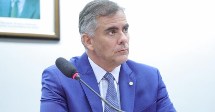 lomanto-jr.-disse-que-deputados-que-gostam-de-brigar-deviam-marcar-um-duelo-em-um-octogono