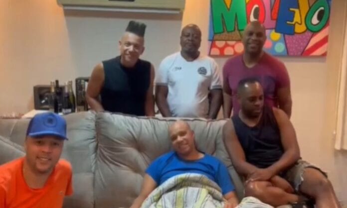 herdeiros-do-ex-vocalista-do-molejo-proibem-integrantes-de-usar-o-nome-da-banda