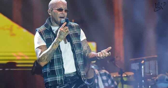 igor-kannario-anuncia-lancamento-de-dvd-durante-show-no-sao-joao-da-bahia