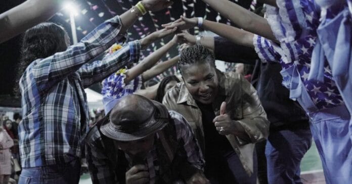 ministra-da-cultura-participa-de-festa-junina-em-escola-de-sobradinho,-em-brasilia