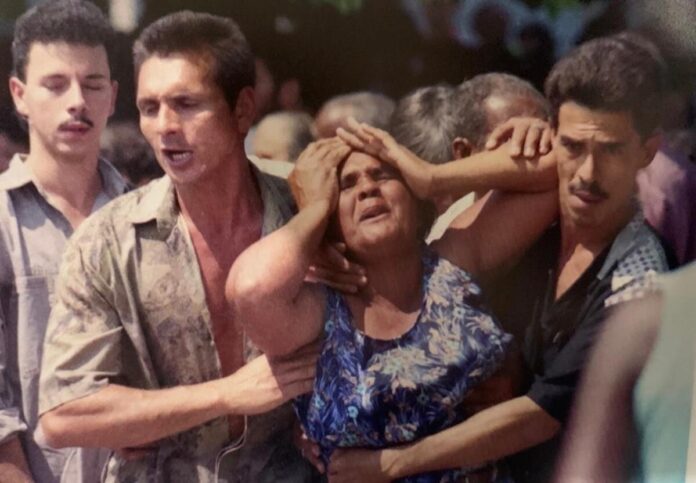 pms-discutiram-se-matariam-bebe-de-2-meses-em-chacina-que-marcou-o-rj