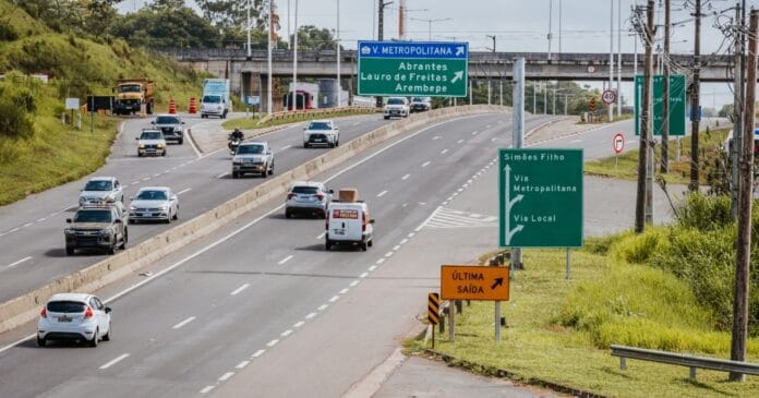 sistema-ba-093-preve-circulacao-de-300-mil-veiculos-durante-sao-joao