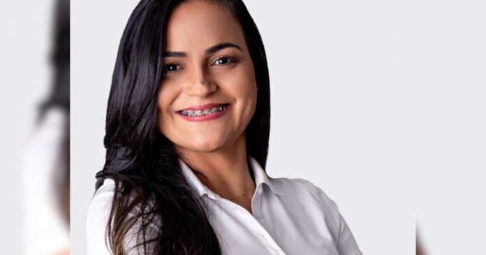 ministro-do-tse-mantem-mandato-de-debora-regis-em-lauro-de-freitas;-entenda