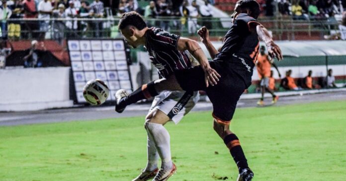 ssa-fc-bate-fluminense-de-feira-e-garante-primeira-vitoria-da-historia-do-clube