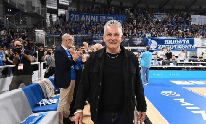 bandidos-invadem-mansao-de-ex-jogador-italiano-roberto-baggio