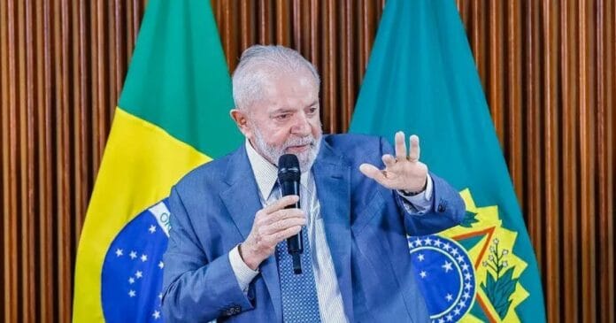 lula-se-diz-favoravel-a-pl-dos-jogos-de-azar:-“nao-acho-crime”