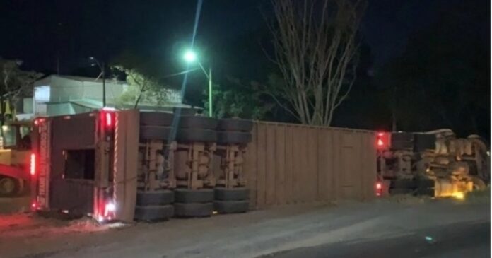 motorista-morre-em-acidente-com-caminhao-boiadeiro-na-ba-463