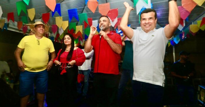 prtb-de-lauro-retira-pre-candidatura-de-mario-e-anuncia-apoio-a-rosalvo-para-prefeito
