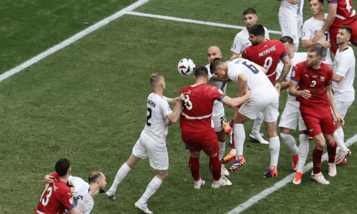 servia-arranca-empate-no-fim-contra-eslovenia-pela-segunda-rodada-da-euro
