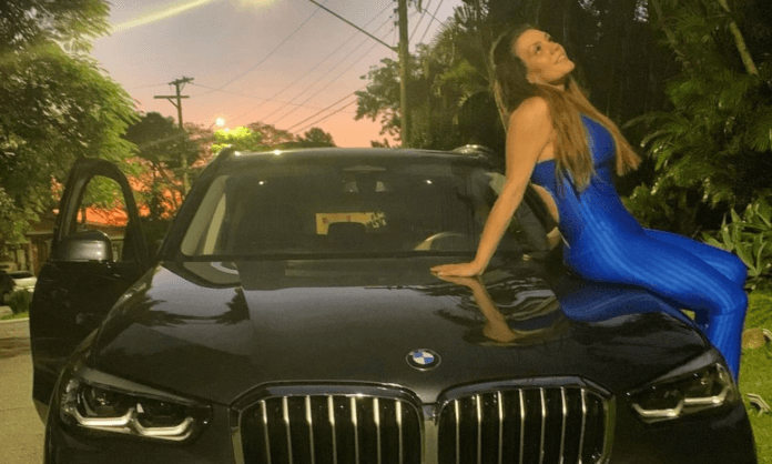 simony-devolve-carro-de-luxo-de-r$-730-mil-que-ganhou-de-admirador-secreto