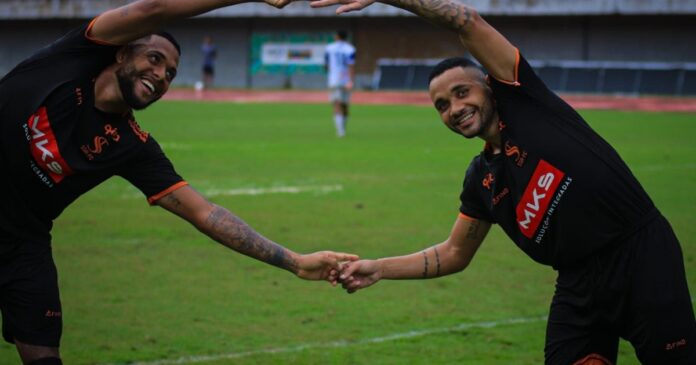 baianao-serie-b:-ssa-fc-goleia-a-jacobinense-e-entra-na-briga-pelo-jogo-de-acesso