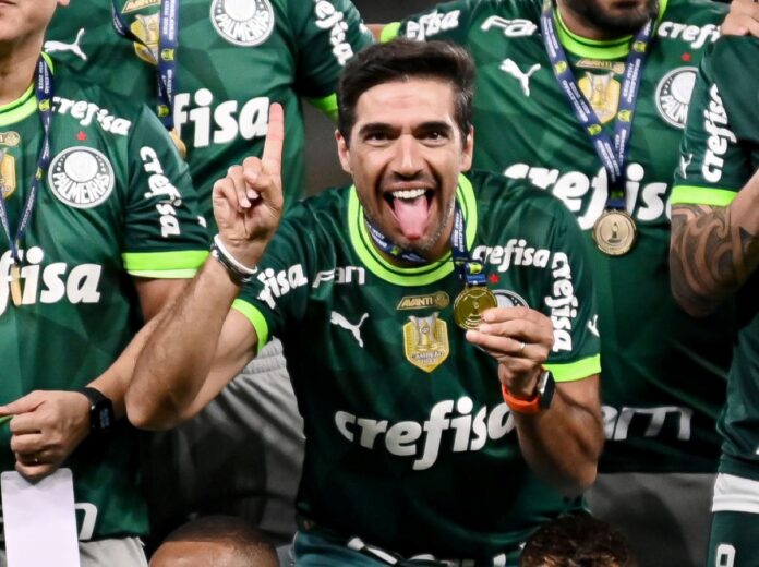 abel-ferreira-se-torna-tecnico-mais-longevo-da-historia-do-palmeiras