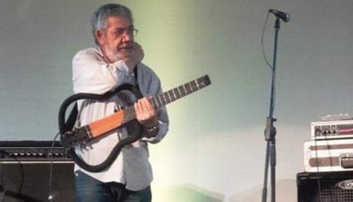 guitarrista-helio-delmiro-e-hospitalizado-em-sao-paulo