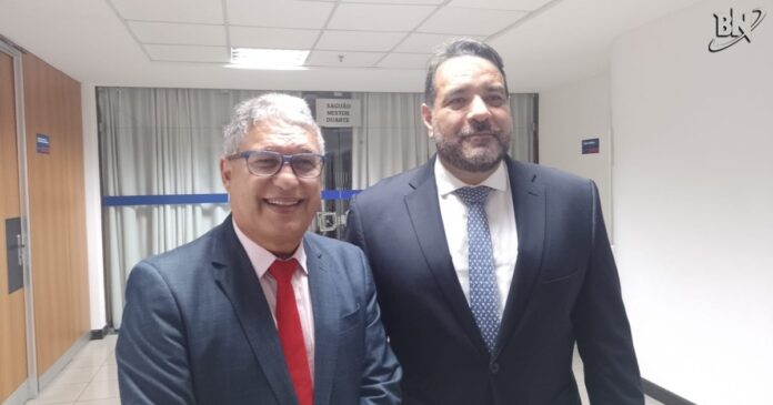 lideres-do-governo-e-oposicao-comemoram-aprovacao-do-plano-de-carreira-da-defensoria-publica