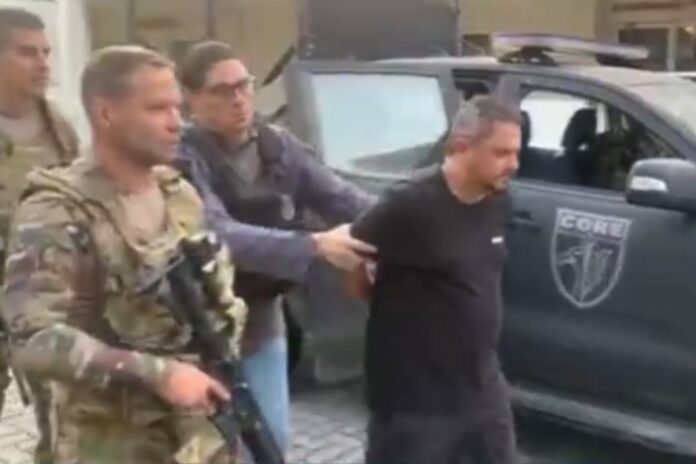 ex-jogador-do-vasco-e-preso-por-suspeita-de-roubo-e-assassinato