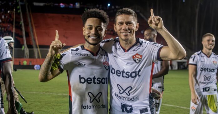 fluminense-x-vitoria:-veja-provaveis-escalacoes,-horario-e-onde-assistir