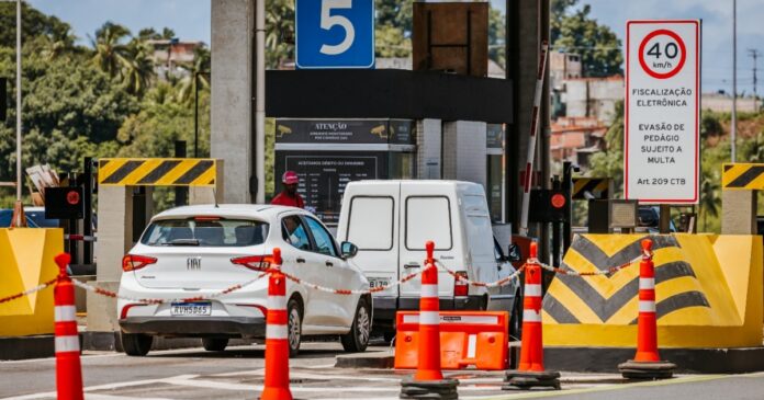 fluxo-de-veiculos-na-ultima-terca-superou-em-65%-o-movimento-esperado-na-ba-093