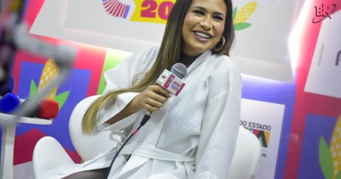 simone-mendes-admite-vontade-de-trabalhar-na-tv,-mas-diz-que-tem-musica-como-prioridade