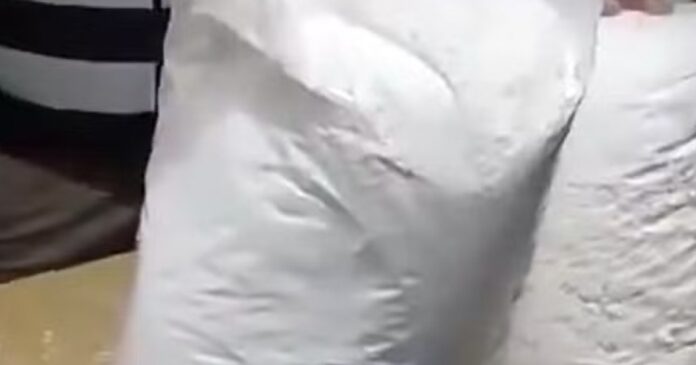 video:-brasileiro-e-preso-no-aeroporto-do-peru-com-quase-20kg-de-cocaina-em-mala