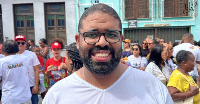 “bahia-historicamente-foi-vista-como-vitima-de-uma-injustica”,-diz-felipe-freitas