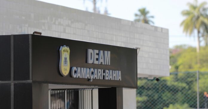 homem-e-preso-em-flagrante-apos-agredir-ex-companheira-com-faca-em-camacari