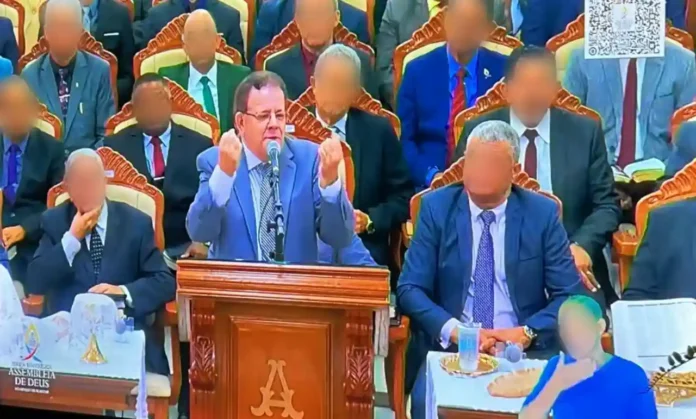 um-dia-apos-pregar-no-culto-de-ceia-da-ieadal-pastor-e-preso-com-pornografia-infantil