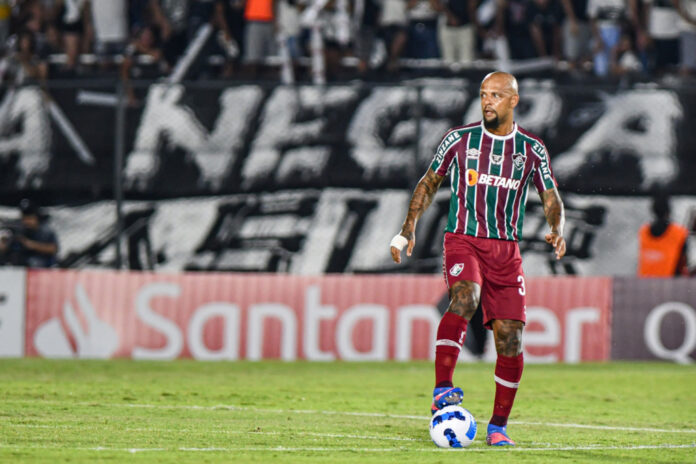 felipe-melo-pega-um-jogo-de-gancho-e-assessor-do-atletico-go-leva-15-dias-de-suspensao