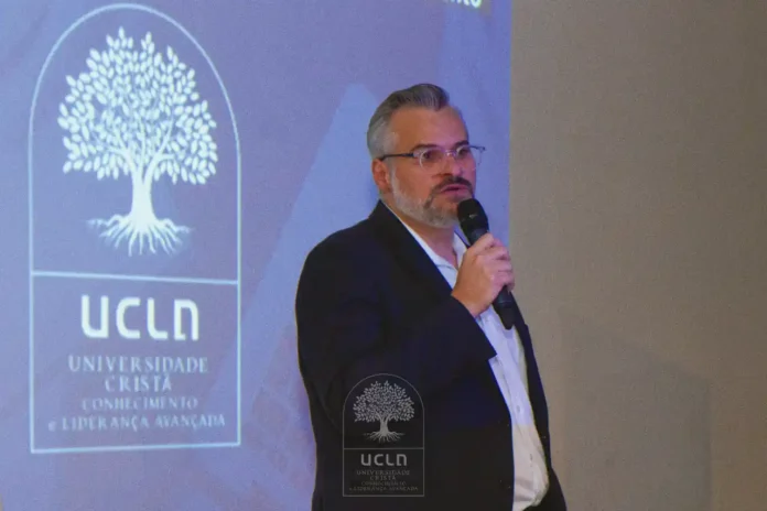 evento-de-lancamento-da-ucla-reune-grandes-nomes-do-mundo-evangelico