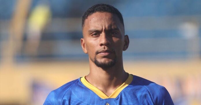 destaque-do-colo-colo,-cassio-festeja-vitoria-sobre-feirense:-“mais-perto-da-classificacao”