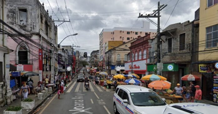 policia-prende-suspeito-de-praticar-assaltos-no-centro-de-salvador
