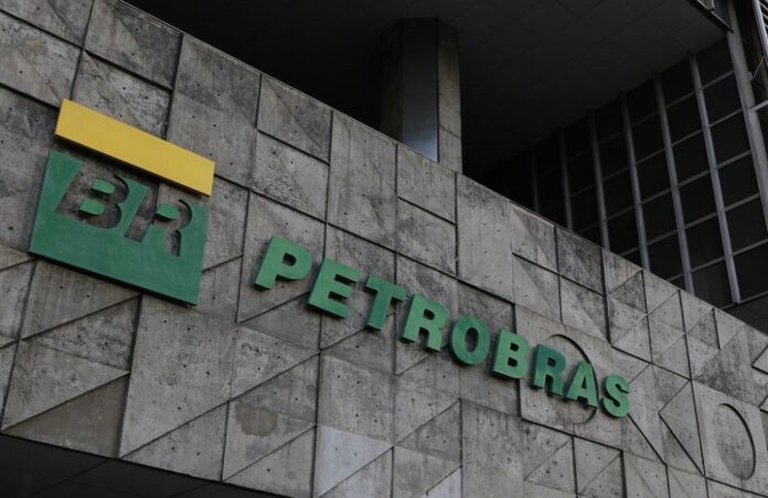 petrobras-busca-novos-negocio-no-exterior