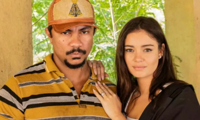 sophie-charlotte-e-xama-sao-flagrados-aos-beijos;-veja-momento
