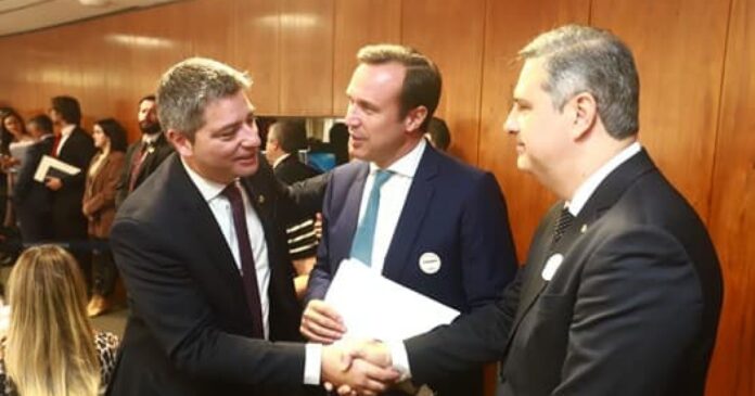 ccj-do-senado-aprova-projeto-de-lei-que-evidencia-natureza-alimentar-dos-honorarios