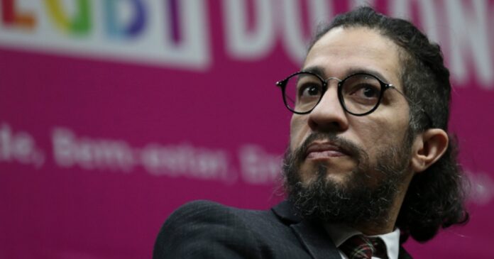 abin-paralela:-relatorio-mostra-que-familiares-de-jean-wyllys-foram-monitorados abin-paralela:-relatorio-mostra-que-familiares-de-jean-wyllys-foram-monitorados