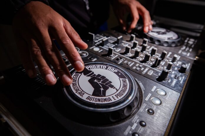 projeto-premiado-ensina-jovens-socioeducandos-do-df-por-meio-do-rap