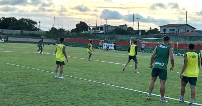 com-retornos-importantes,-flu-de-feira-inicia-preparacao-para-semifinal-da-serie-b