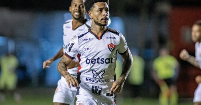 vai-pro-jogo!-matheusinho-se-recupera-de-virose-e-esta-disponivel-contra-o-gremio