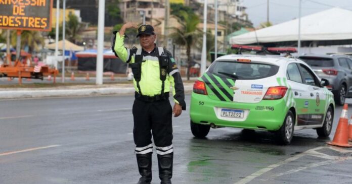 eventos-modificam-transito-em-localidades-de-salvador-neste-domingo;-confira