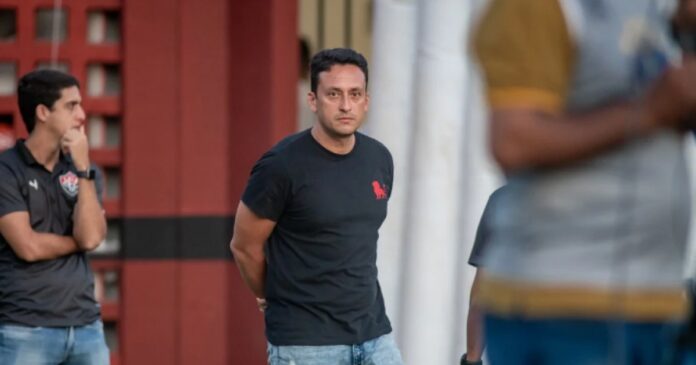 italo-rodrigues-explica-saida-do-vitoria:-“tentar-pacificar-as-coisas”