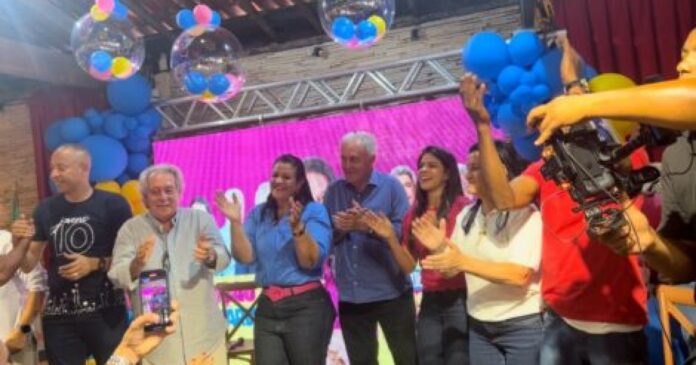 mae-e-filha-lancam-chapa-para-disputar-prefeitura-no-interior-da-bahia