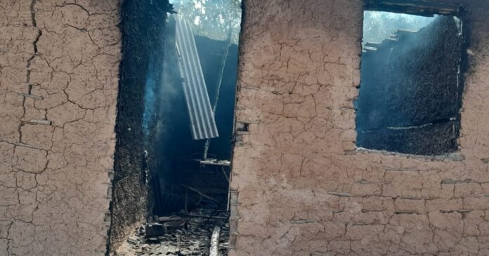 agentes-do-icmbio-destroem-mais-de-dez-casas-e-terreiro-em-lencois,-denuncia-lider-religioso