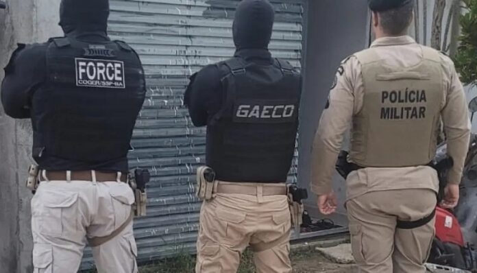 capitao-da-pm-e-preso-acusado-de-ser-“cabeca”-de-organizacao-criminosa-no-extremo-sul-baiano