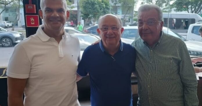 ex-deputado-declara-apoio-em-pleito-de-feira,-mas-diz-que-nao-vai-a-convencao-para-evitar-neto