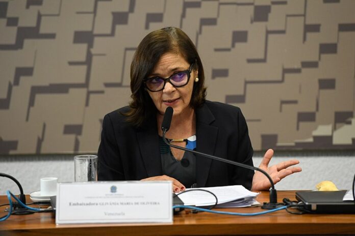 itamaraty-proibe-embaixadora-de-ir-a-proclamacao-da-vitoria-de-maduro