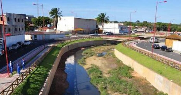 mp-quer-reparacao-de-danos-ambientais-causados-no-rio-camacari:-“esta-degradado-por-poluicao”