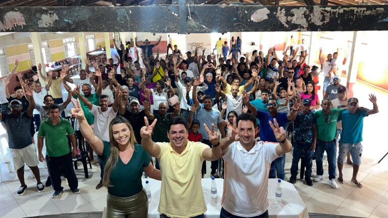 Léo Lopes realiza evento de pré-candidatura à prefeito de Itamaraju com presença de deputado