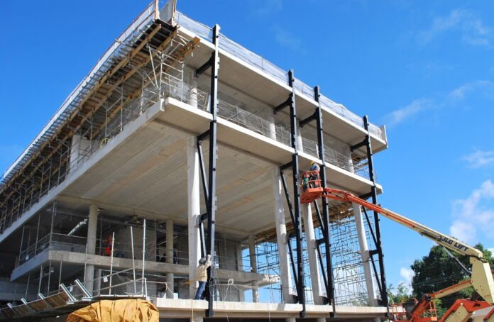 falta-de-mao-de-obra-trava-industrializacao-da-construcao-civil-no-brasil