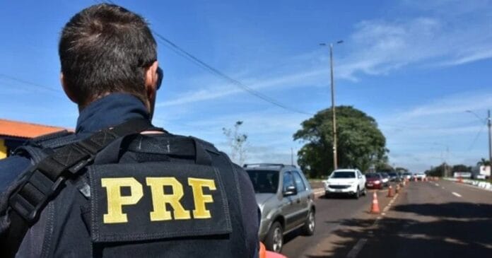 advogado-e-detido-com-r$-500-mil-em-dinheiro-vivo-dentro-de-mala;-caso-ocorreu-em-feira-de-santana